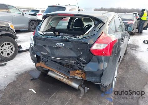 2013 Ford Focus Se z USA, uszkodzony, nr VIN 1FADP3K24DL312474